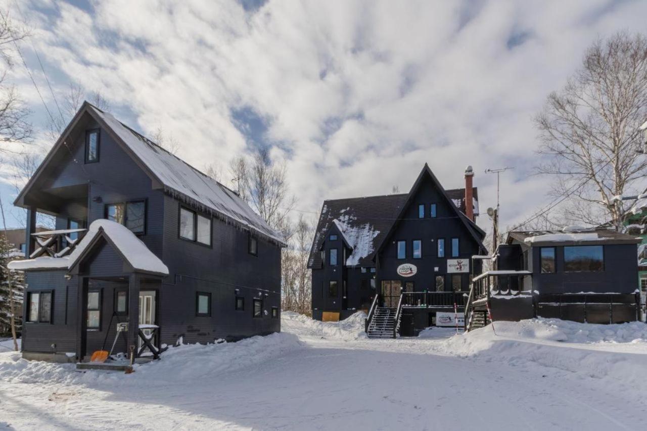 Freeride Backpackers Lodge نيسيكو المظهر الخارجي الصورة